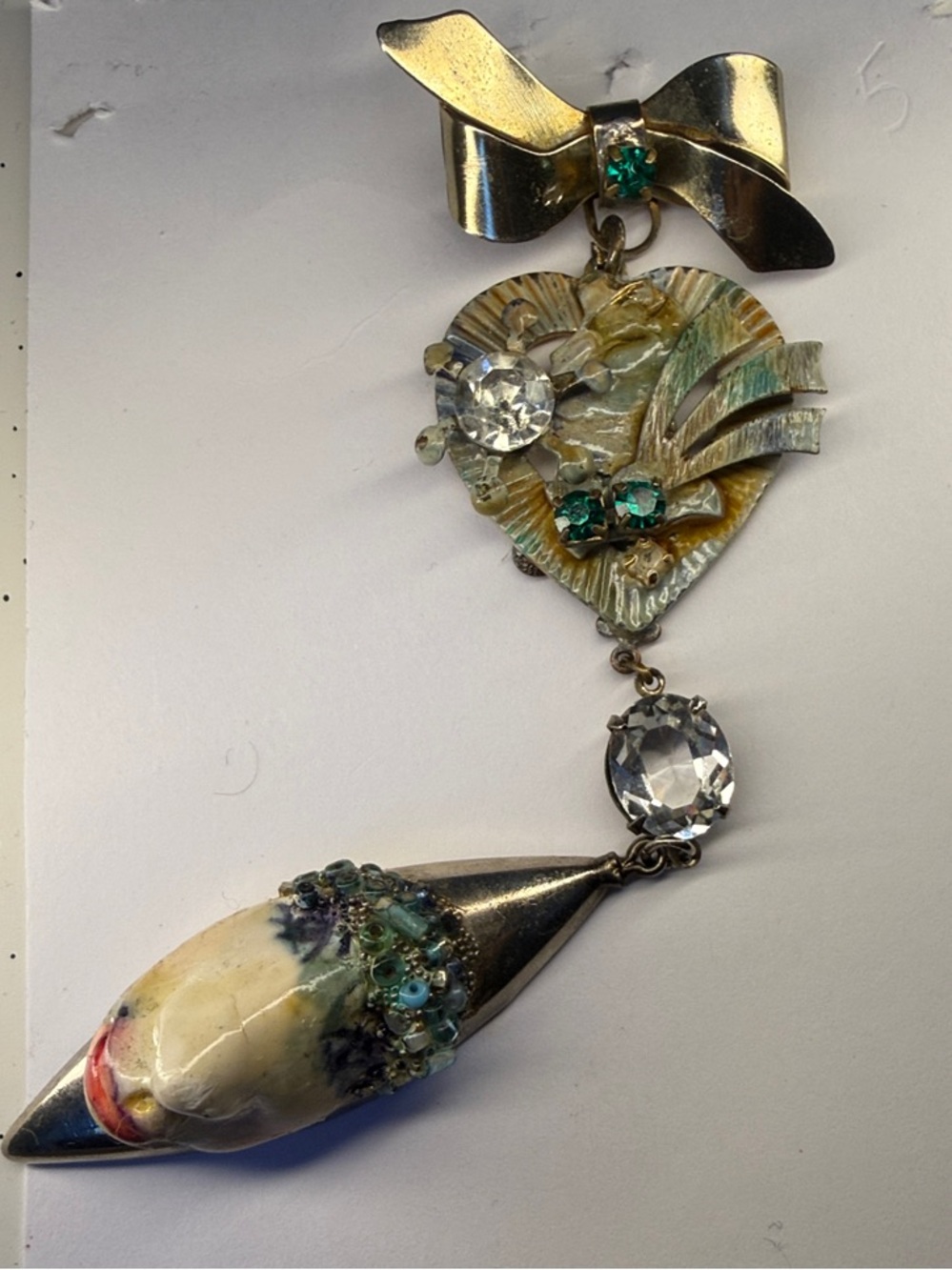 Vintage 1980sMixed Media Sea Shell Heart Bow Brooch Pin,Mermaidcore Wearable Art